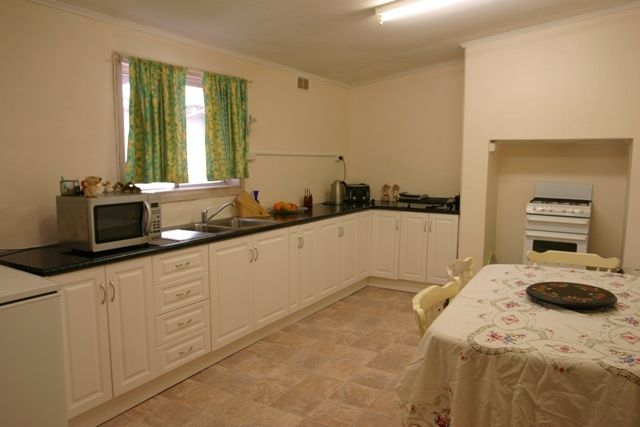 1 Railway Terrace, SPALDING, SA 5454
