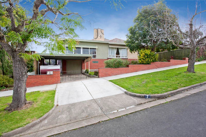 7 Mont Street, NEWTOWN, VIC 3220