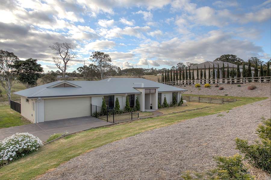 60 Beauly Drive, HODGSON VALE, QLD 4352
