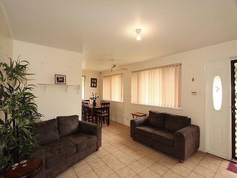 21 Kurrajong Street, NEWTOWN, QLD 4350