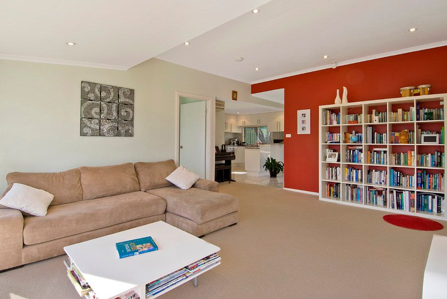 4 Hakea Street, YARRAWARRAH, NSW 2233