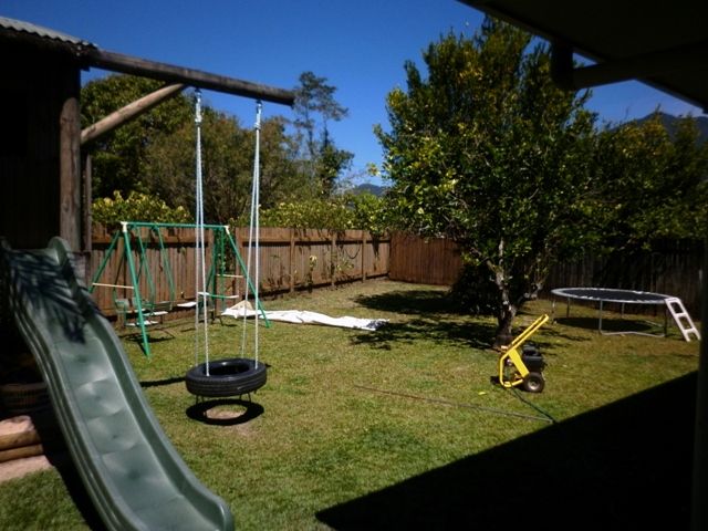 3 Arnhem Close, BENTLEY PARK, QLD 4869
