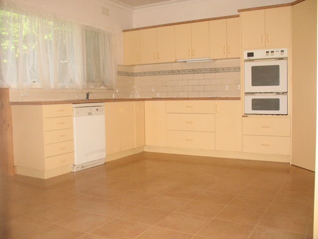39 Marfell Road, WARRNAMBOOL, VIC 3280
