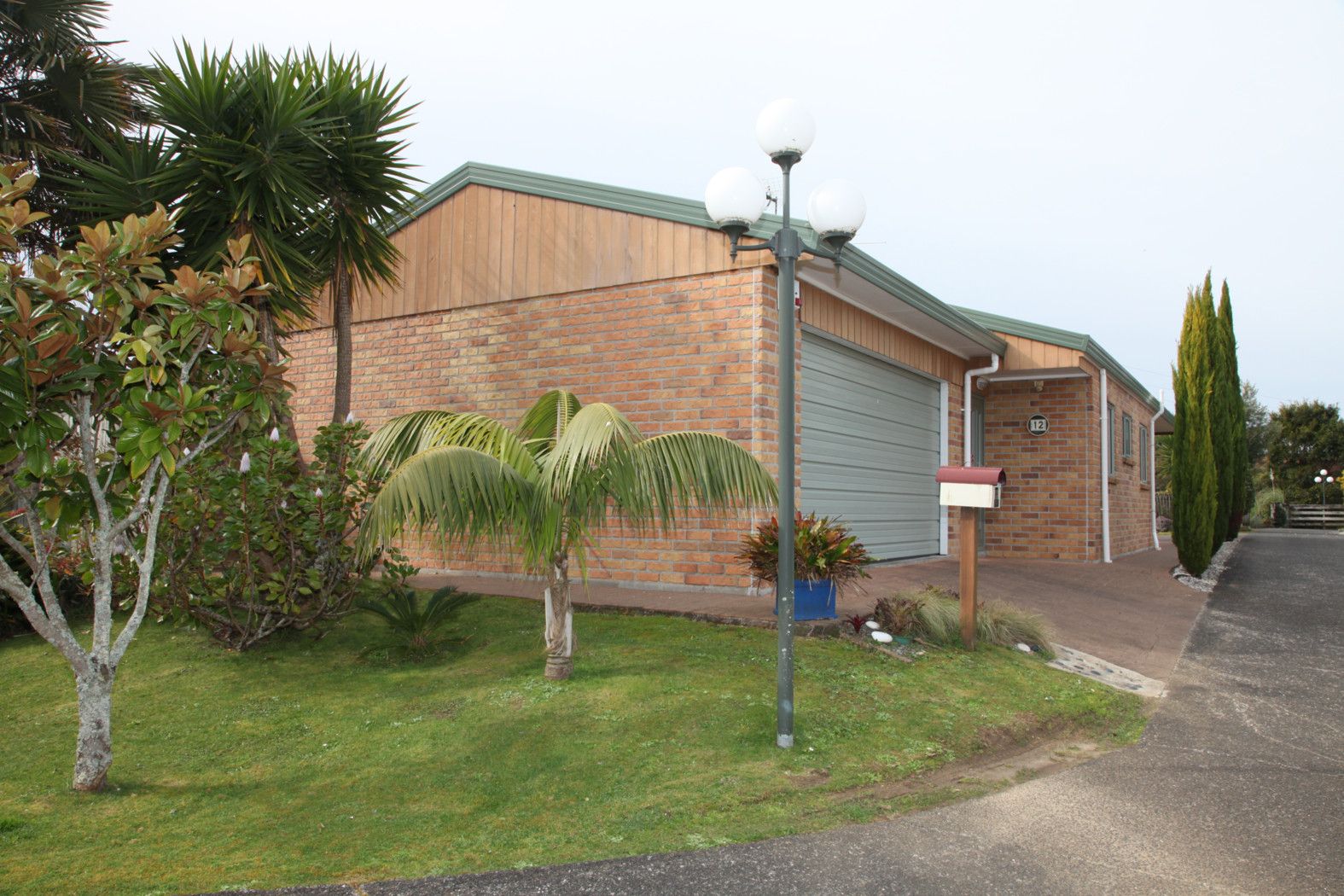 12/20 Taylor Close, BLOCKHOUSE BAY, Auckland City
