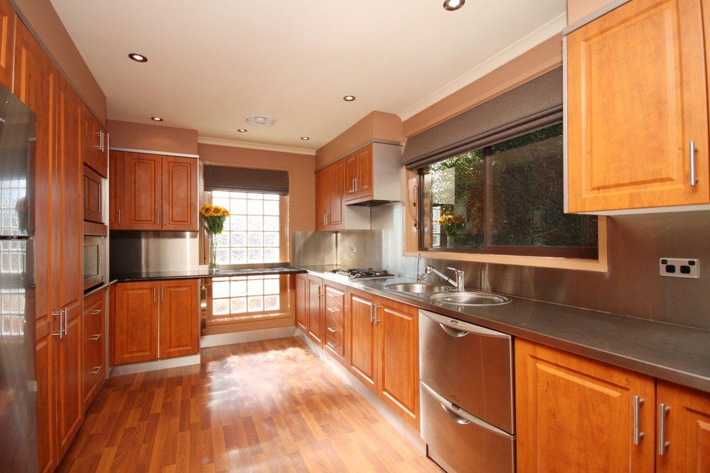 26  Collyburl Crescent, ISABELLA PLAINS ACT 2905
