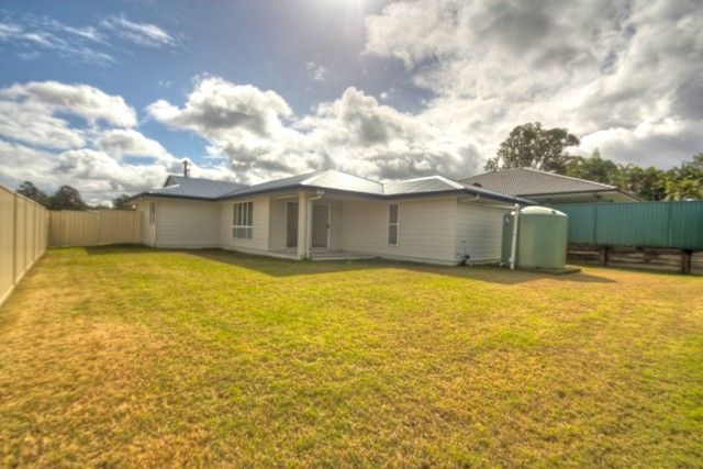 12 North High Street, BRASSALL, QLD 4305