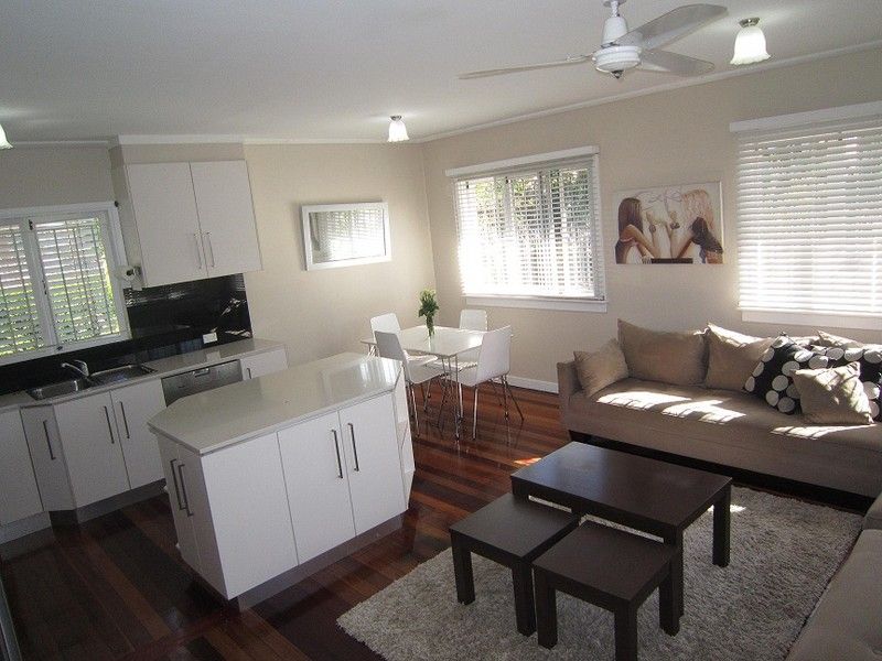 75 Somerfield Street, UPPER MOUNT GRAVATT, QLD 4122
