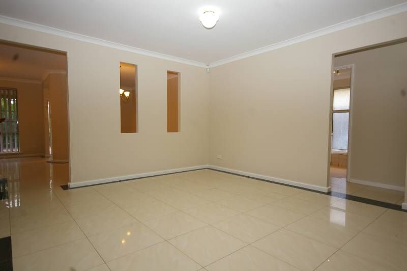 4 Kareena Place, BALLAJURA, WA 6066