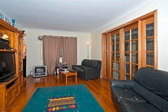 27 McNamara Street, CENTENARY HEIGHTS, QLD 4350