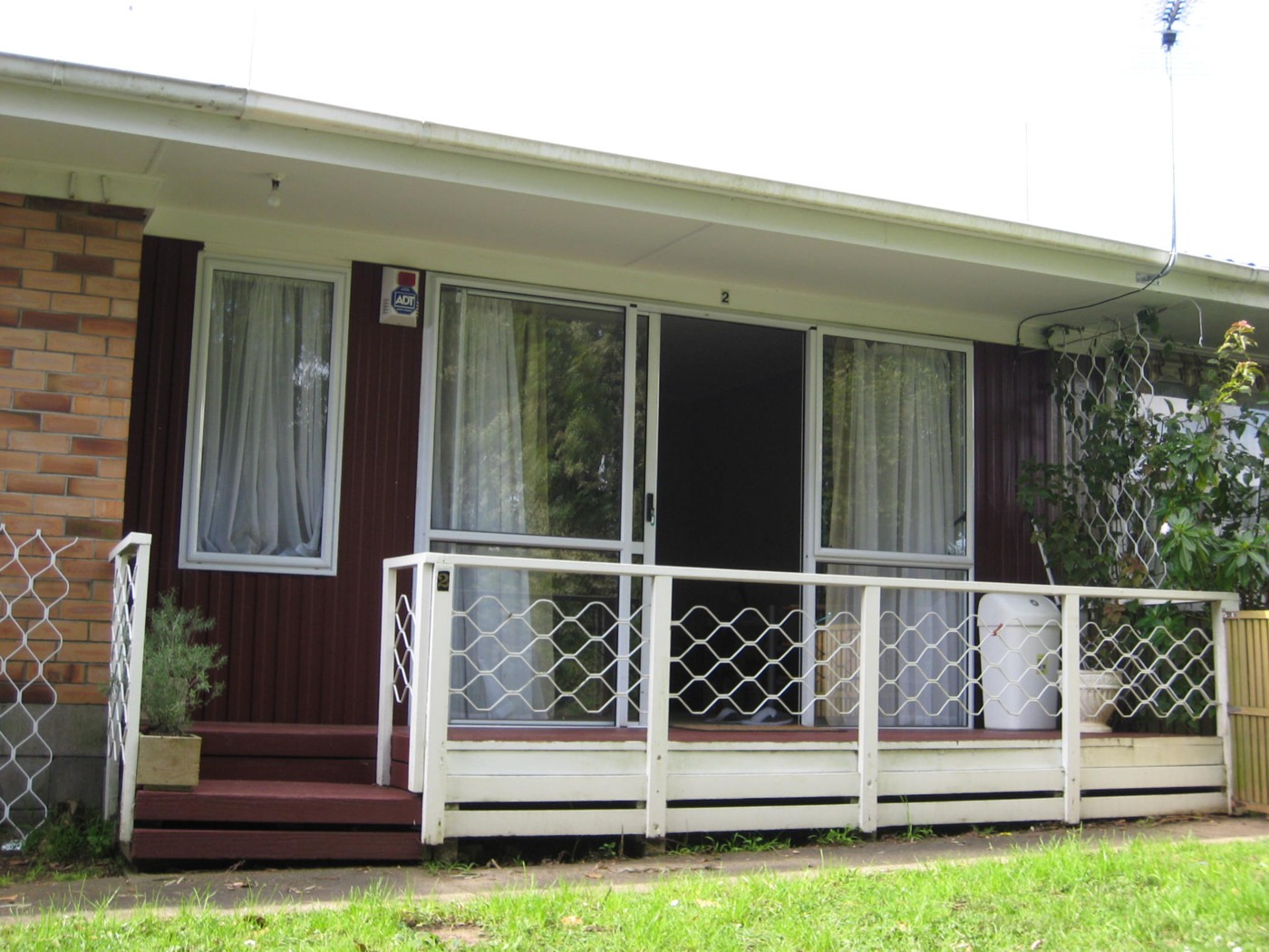 2/646 Pakuranga Road, Howick, Manukau City