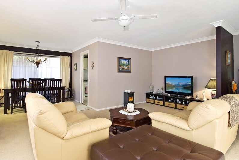 27 The Crescent, HELENSBURGH, NSW 2508