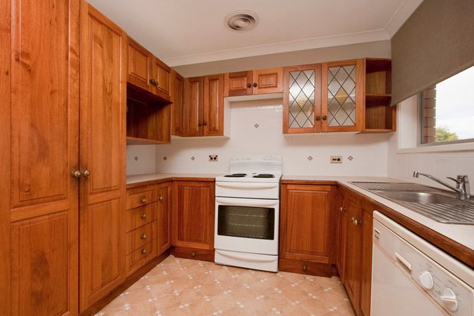 WEST NOWRA, NSW 2541