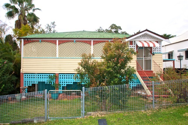 68 tiger Street, IPSWICH, QLD 4305