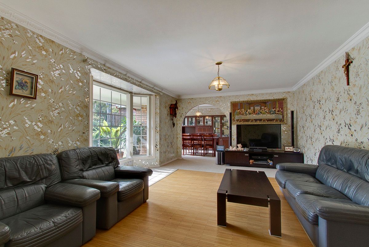 20 Ridgecrop Drive, CASTLE HILL, NSW 2154
