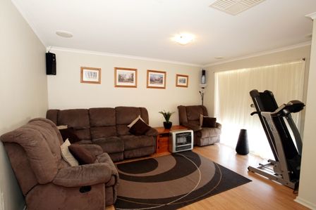 10 Crisp Drive, WAGGA WAGGA, NSW 2650