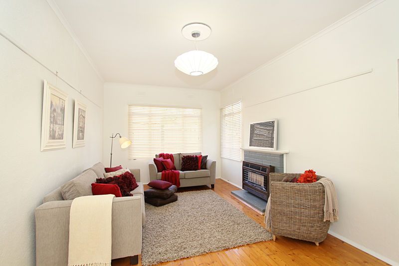 1/2 Moona Court, CHADSTONE, VIC 3148