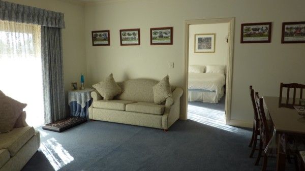 950 Robinsons Road, PEARCEDALE, VIC 3912