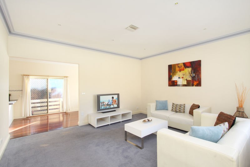 2/5 Highland Avenue, OAKLEIGH EAST, VIC 3166