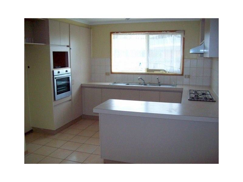 4 Gianni Court, KEYSBOROUGH, VIC 3173
