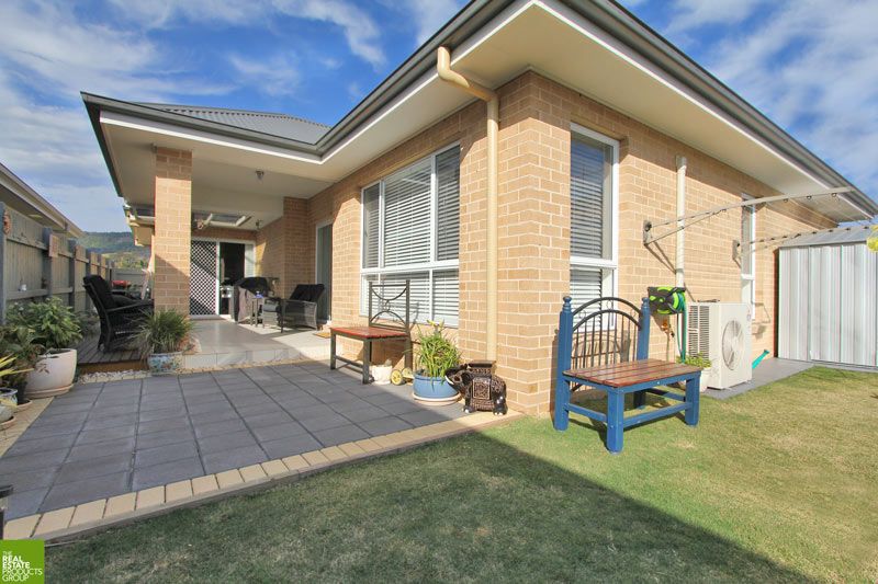 10 Mollymook Street, TULLIMBAR, NSW 2527