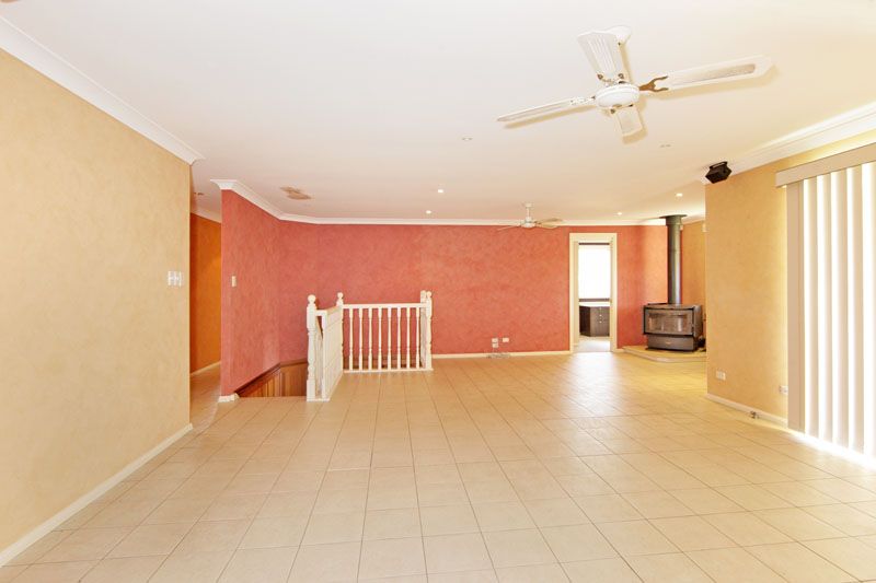 36 Crowe Street, LAKE HAVEN, NSW 2263