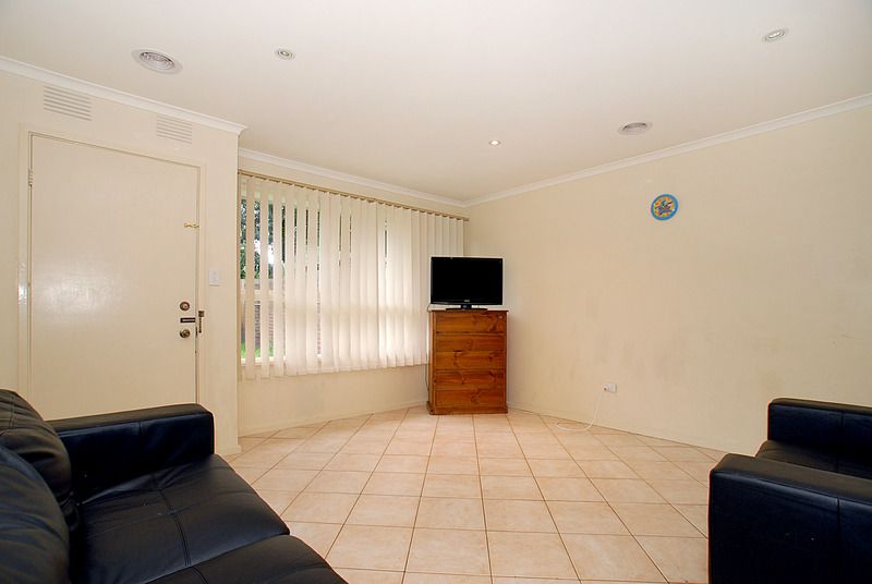 3/16 Ellt Crescent, NOBLE PARK, VIC 3174