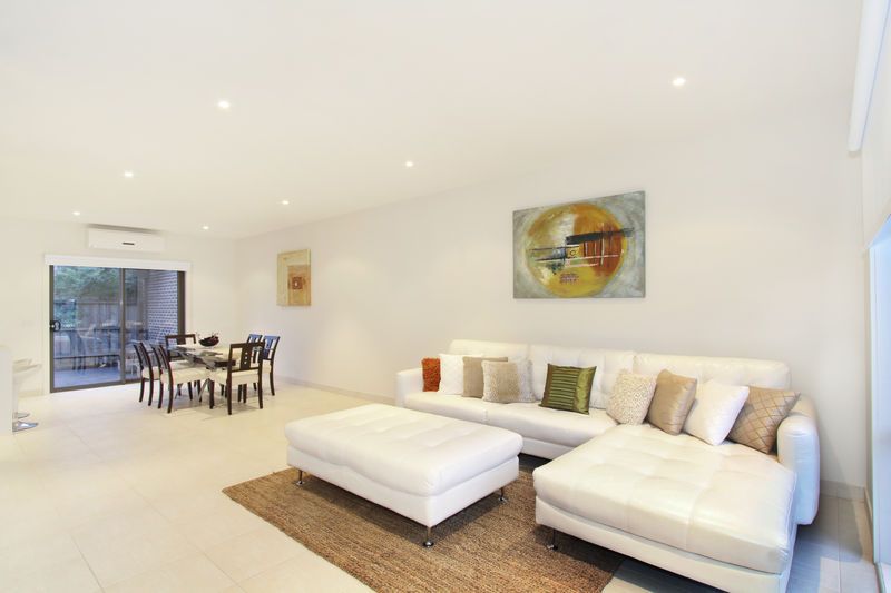 2/18 Oakleigh Street, OAKLEIGH EAST, VIC 3166