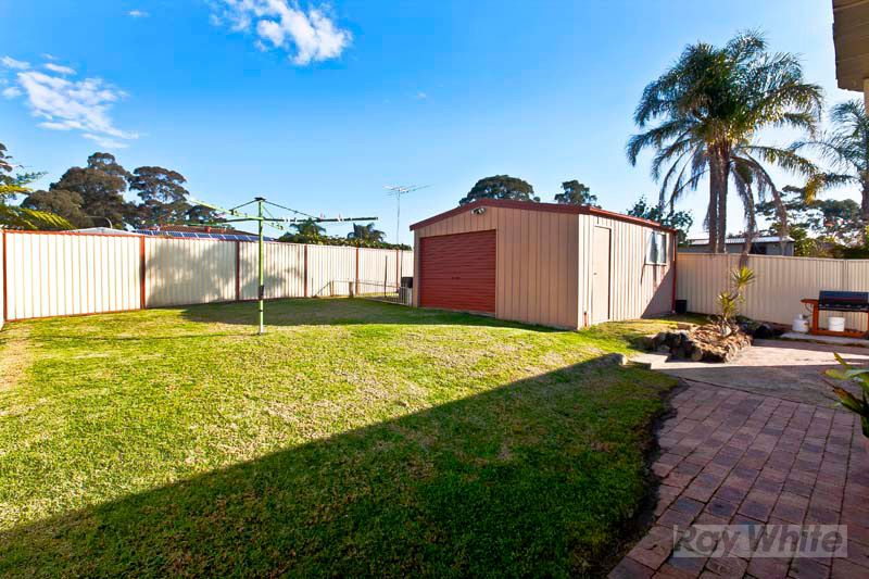 6  Cheyenne Road, GREENFIELD PARK, NSW 2176