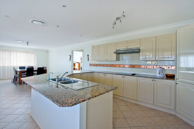 36 Ivy Avenue, MCGRATHS HILL, NSW 2756