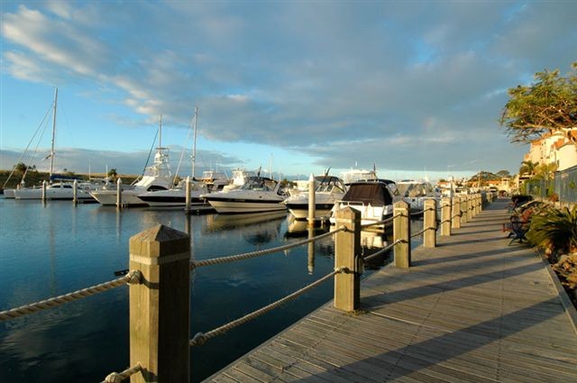 HOPE ISLAND, QLD 4212