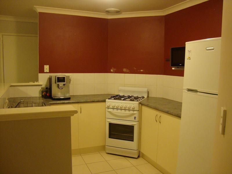 2/13 Rimmington Court, SOUTH LAKE, WA 6164