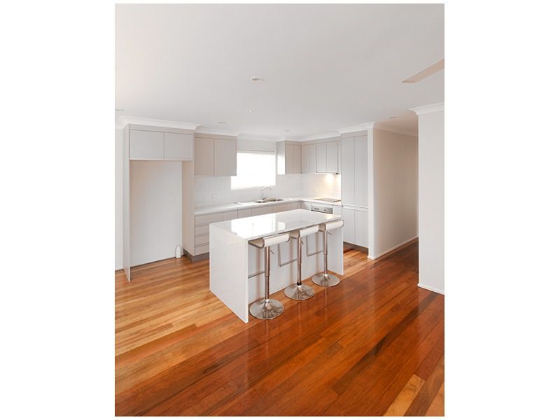 26 Lambourne Avenue, NORMAN GARDENS, QLD 4701