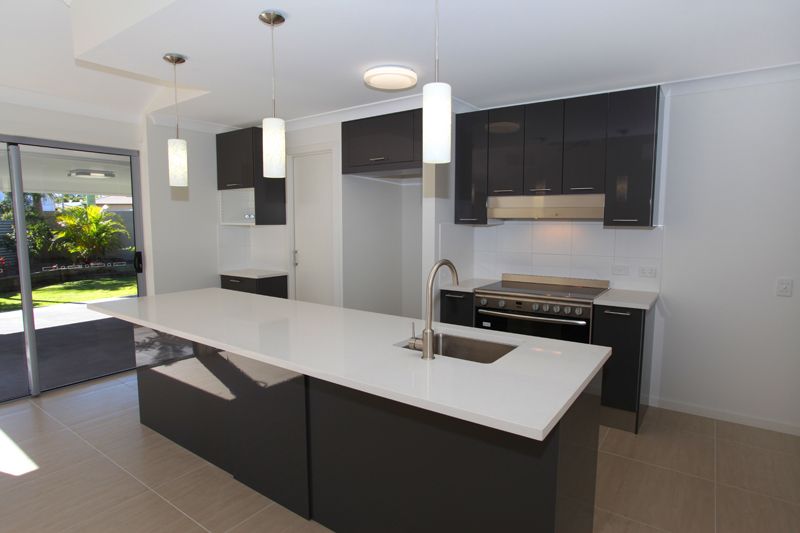 7 Allunga Cresent, MOOLOOLABA, QLD 4557