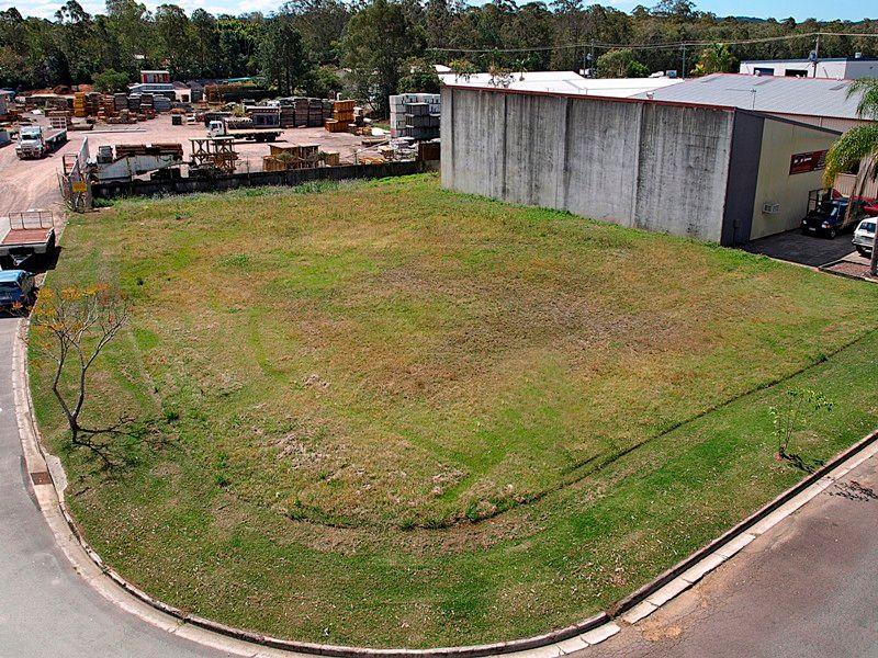9 Dyer Street, LANDSBOROUGH, QLD 4550