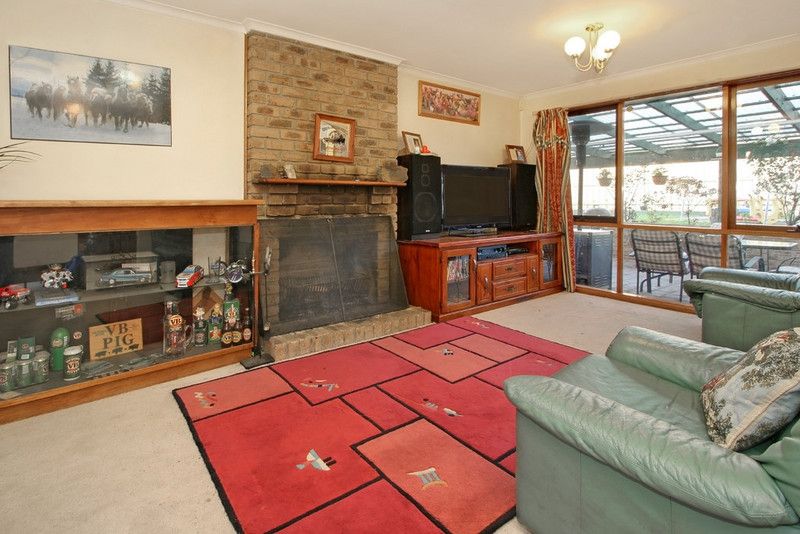 1 Reeve Place, ROWVILLE, VIC 3178
