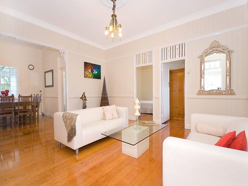 14 Aubigny Street, ANNERLEY, QLD 4103