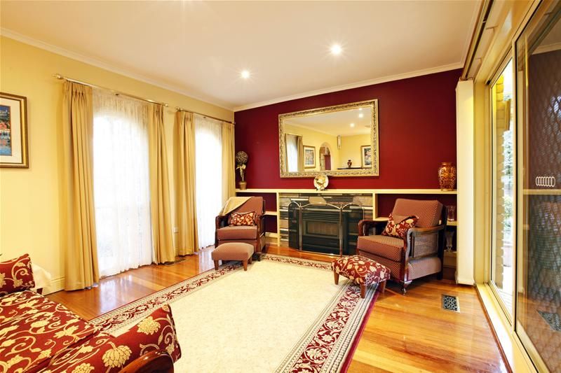4 Witney Way, BUNDOORA, VIC 3083