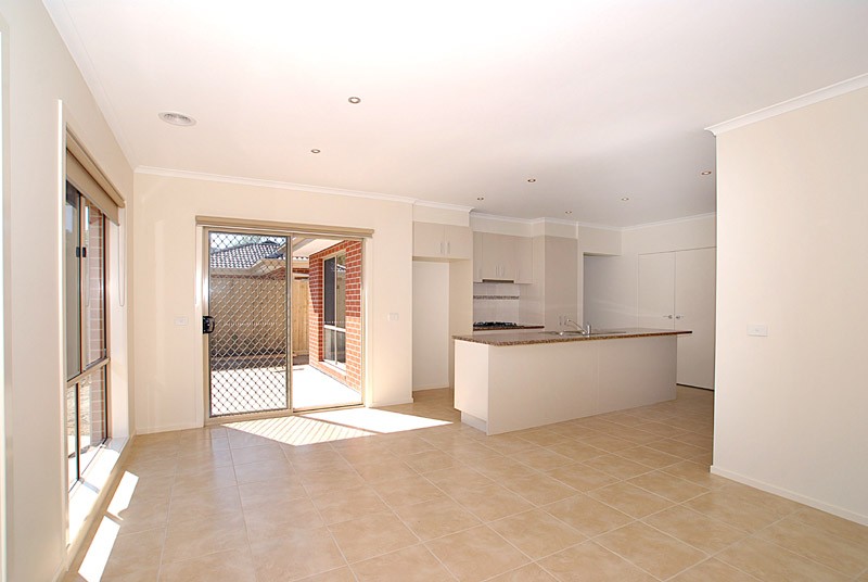 2/30 Dorset Road, FERNTREE GULLY, VIC 3156