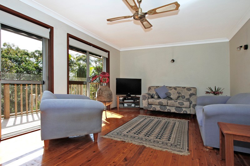 11 Inverness Place, KAREELA, NSW 2232