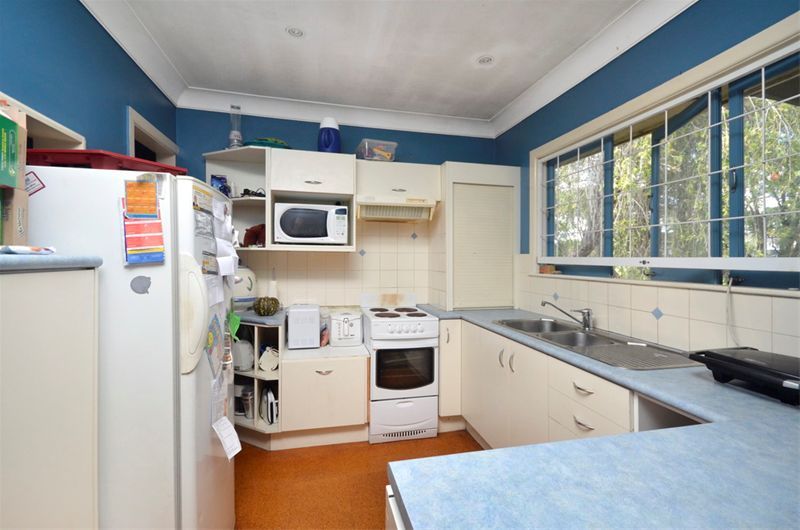36 Taylor Street, WAVELL HEIGHTS, QLD 4012