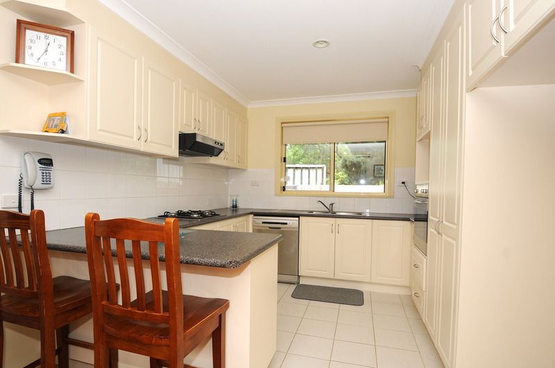 3/2 Ellt Crescent, NOBLE PARK, VIC 3174