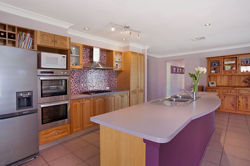 ABERGLASSLYN, NSW 2320
