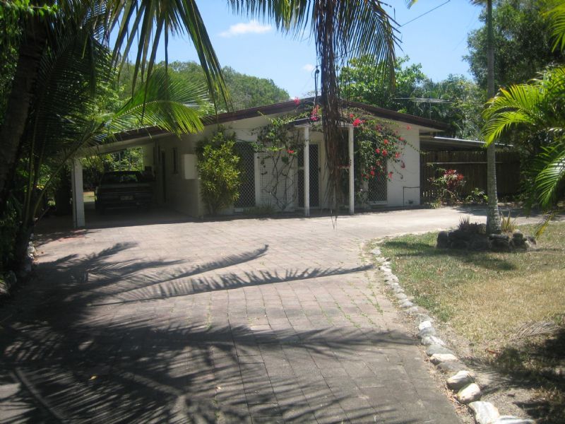 TRINITY BEACH, QLD 4879