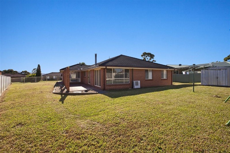 31 Kyamba Crescent, MARYLAND, NSW 2287