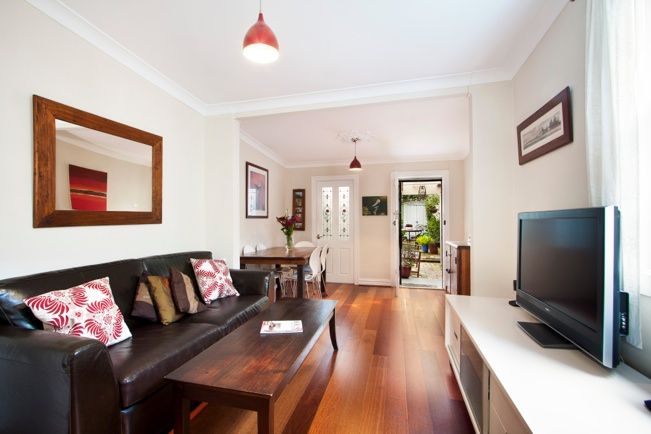 12 Victoria Street, ERSKINEVILLE, NSW 2043