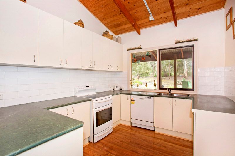 520 Staughton Vale Road, STAUGHTON VALE, VIC 3221