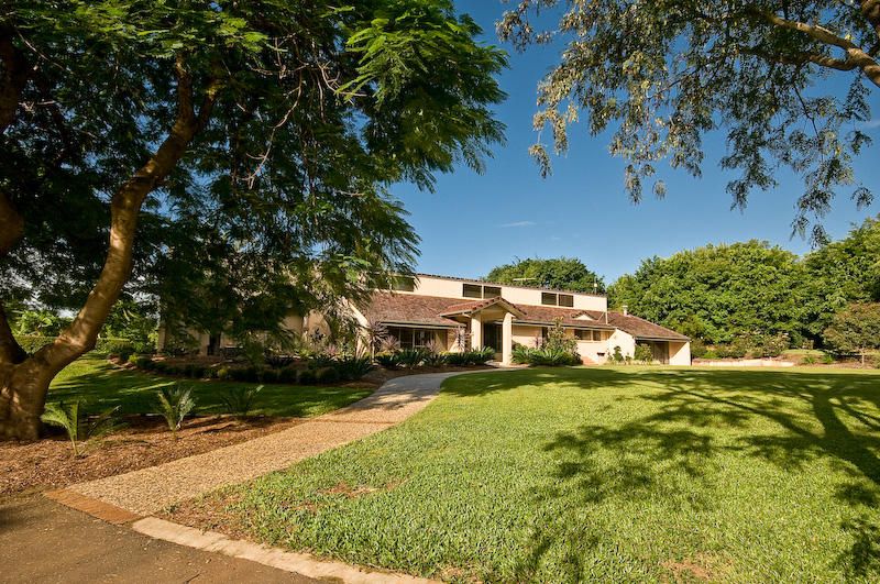 2073 Roghan Road, BRIDGEMAN DOWNS, QLD 4035