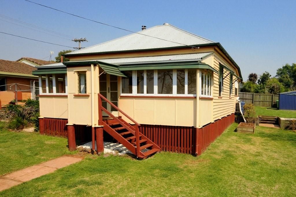 35 Ramsay Street, SOUTH TOOWOOMBA QLD 4350