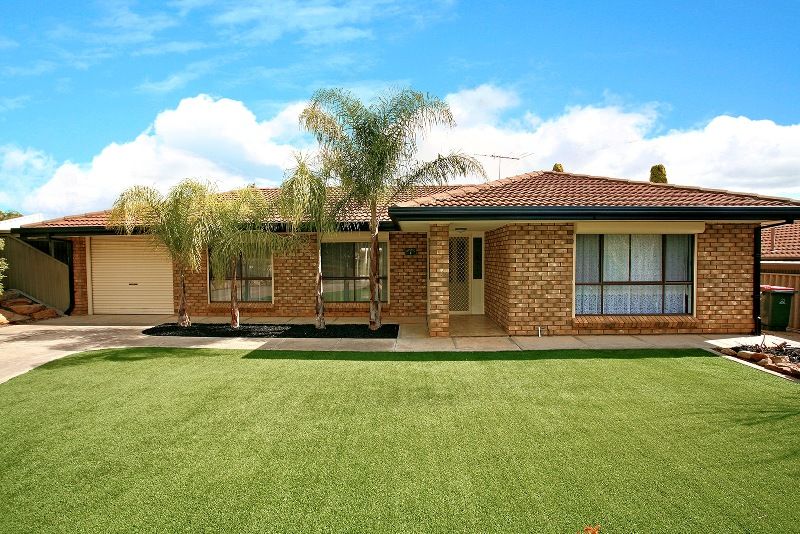 1 Gunnawarra Crescent, CRAIGMORE, SA 5114