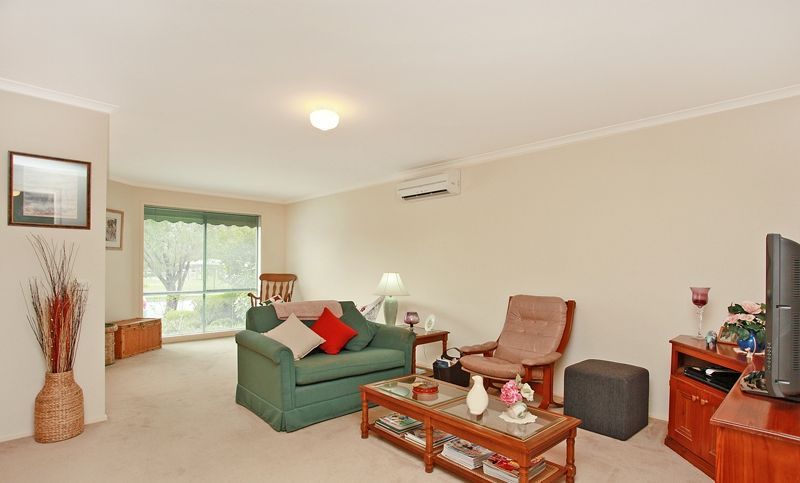 11 Rundell Way, PAKENHAM, VIC 3810